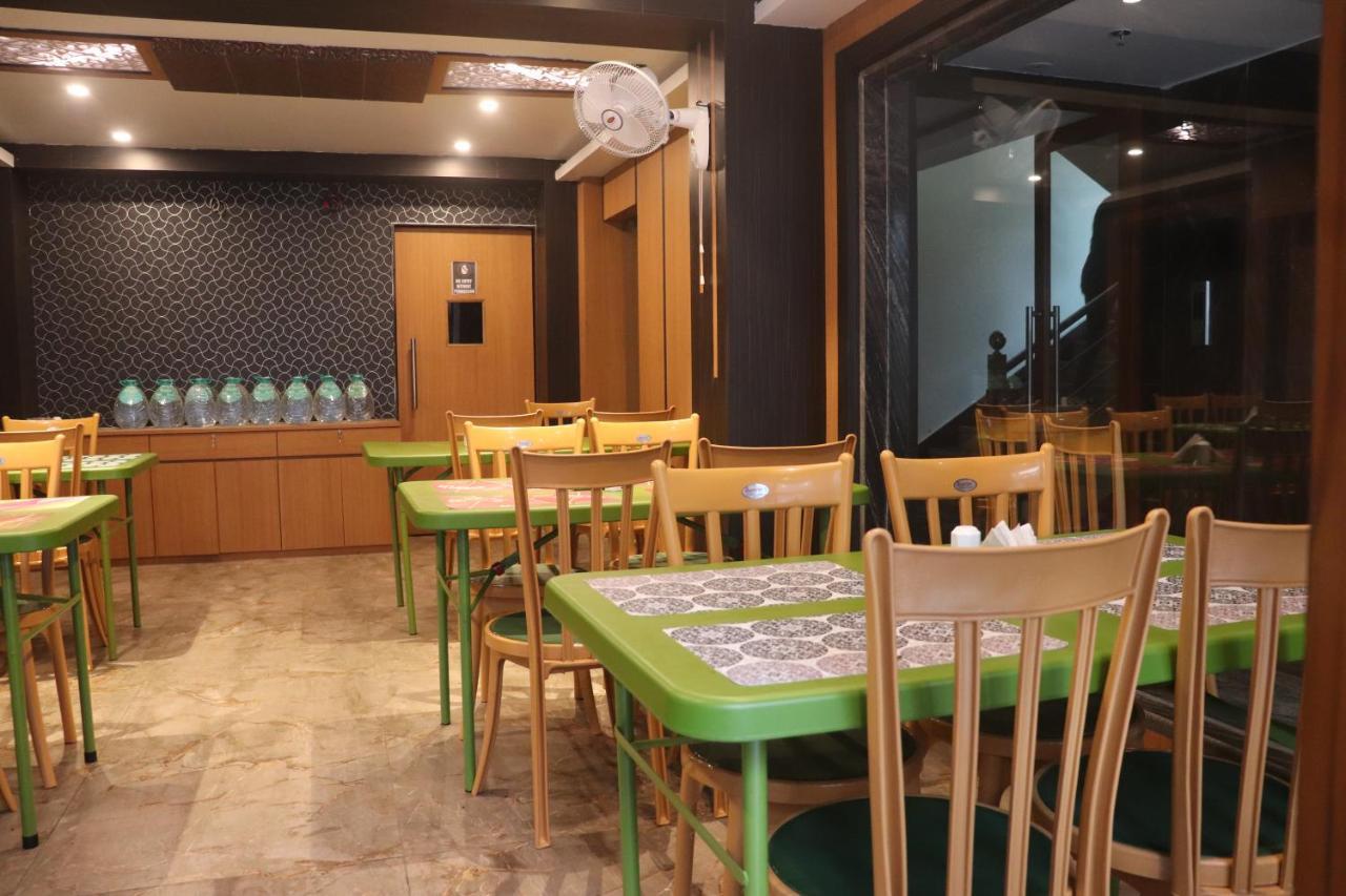 Hotel Royal View New Digha ディガ エクステリア 写真